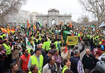 Los tractores colapsan Madrid: «De esta España los políticos nunca se acuerdan»