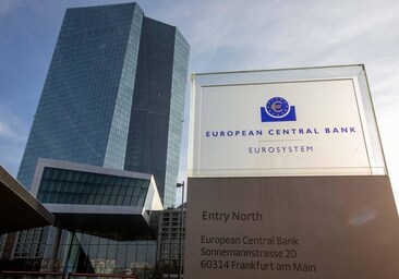 El jefe de pagos del BCE alerta sobre el futuro «colapso del castillo de naipes» que es el bitcoin