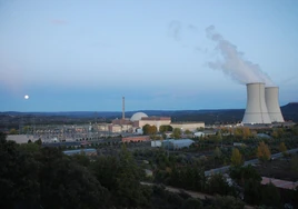 Las nucleares advierten de que la subida del 40% de la tasa para gestionar residuos «compromete su viabilidad»