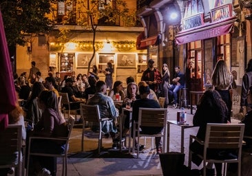 Las prohibiciones que quiere imponer Yolanda Díaz afectarían a un 15% de las visitas a restaurantes, que se realizan a partir de las 23