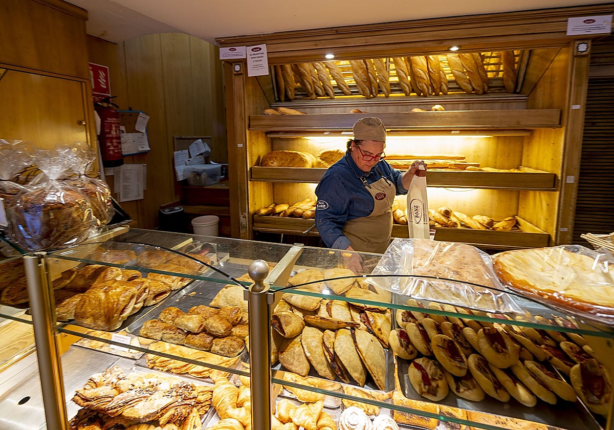 Vista de una panadería del centro de Teruel