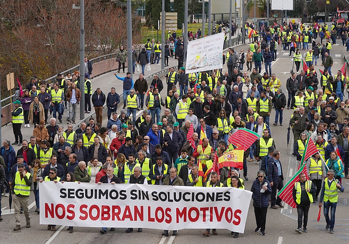 Agricultores protestan en Valladolid