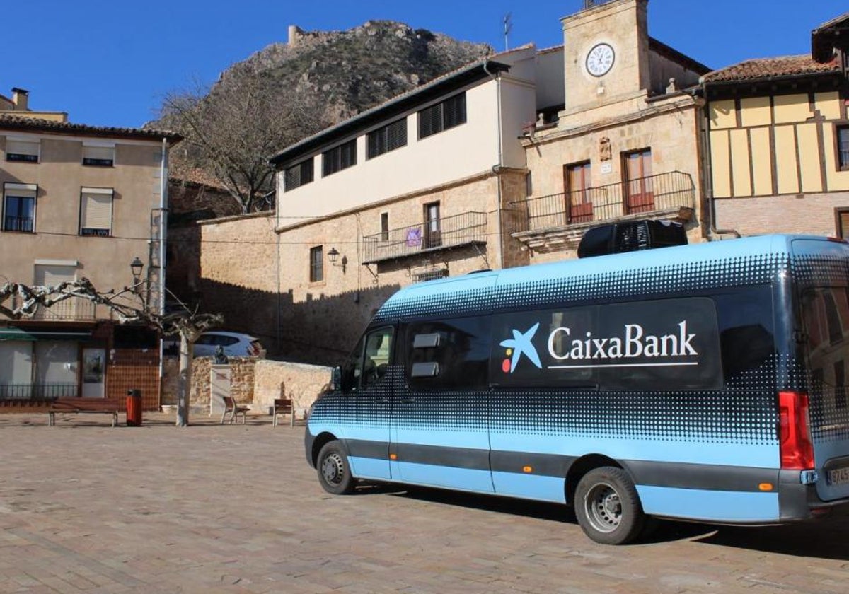 'Ofibús' de CaixaBank en Poza de la Sal, Burgos