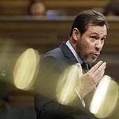 Puente protesta por los bajos precios de Iryo y Ouigo, que «arrastra» a Renfe a «malos resultados»