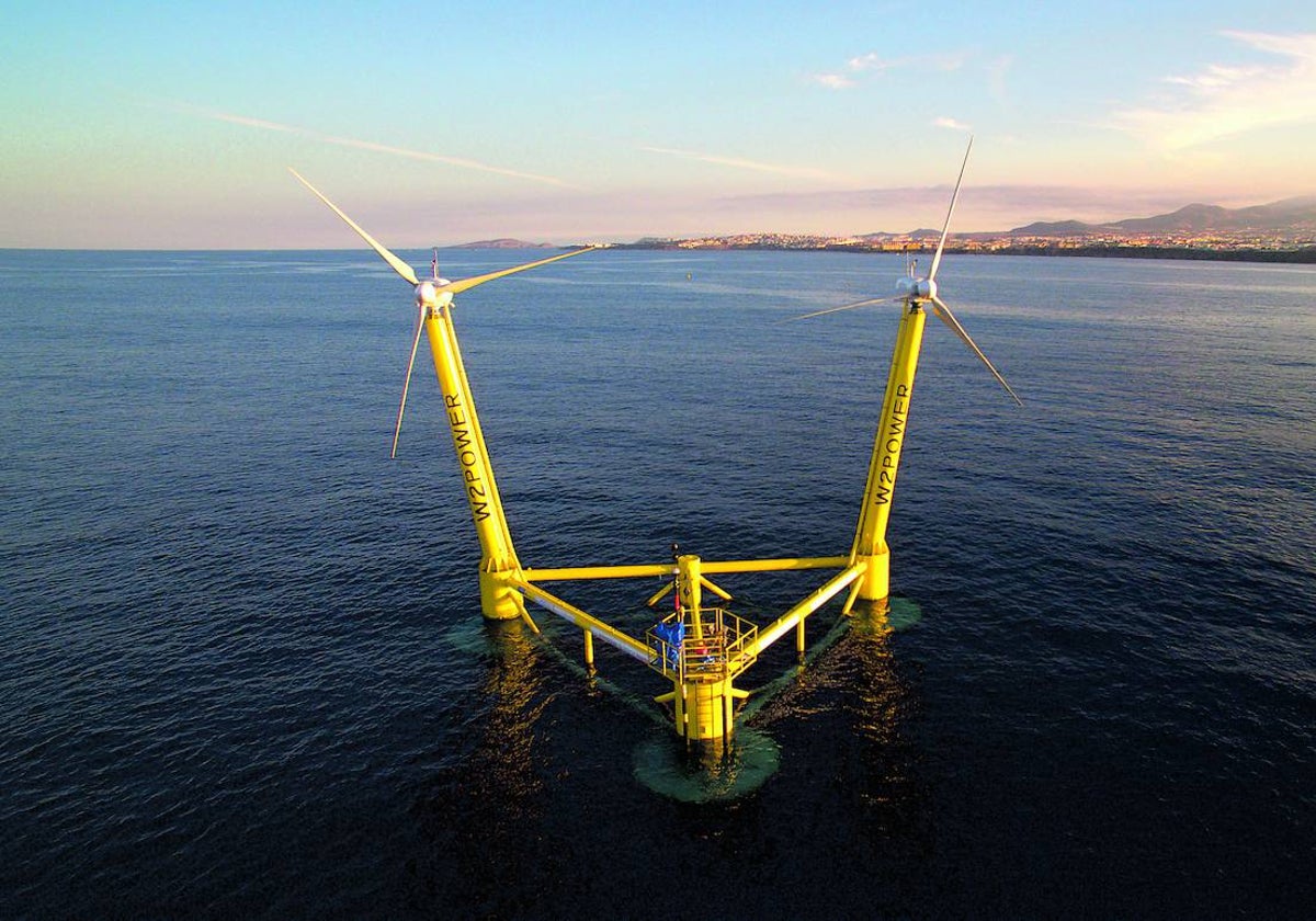 El prototipo W2Power de EnerOcean cuenta con dos turbinas de 6MW en una plataforma flotante semisumergible. Se orienta en la dirección del viento