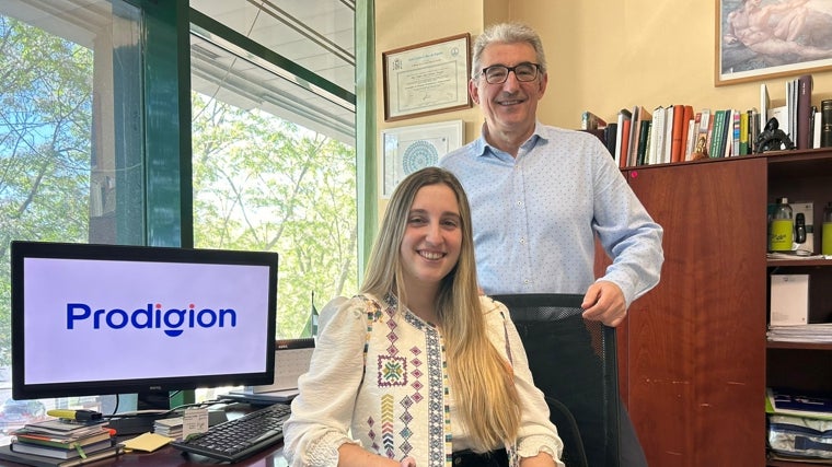 Sara Gómez y Pedro Gómez, de Prodigion, una startup que diseña itinerarios formativos personalizados