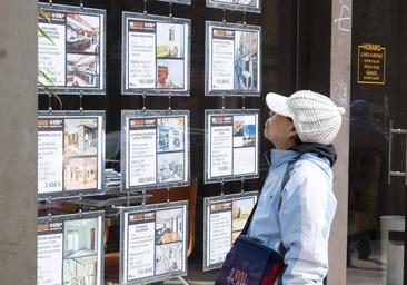 El Gobierno eliminará la 'golden visa' que da residencia a extranjeros por comprar vivienda