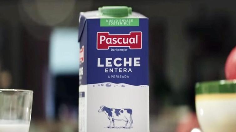 Pascual responde a la retirada de su leche de los estantes de Mercadona: «Si no quieren que estemos, estaremos en el resto»