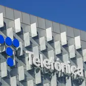 Telefónica gana 532 millones de euros en el primer trimestre, un 79% más
