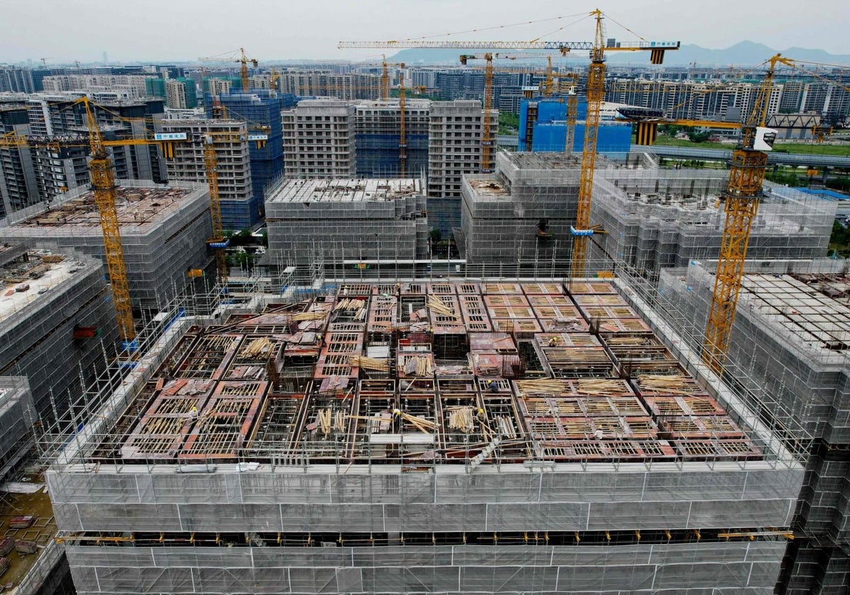 Construcción de edificios de vivienda en Hangzhou, al este de China