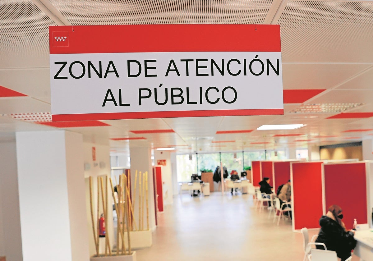 Interior de una oficina de empleo en la Comunidad de Madrid