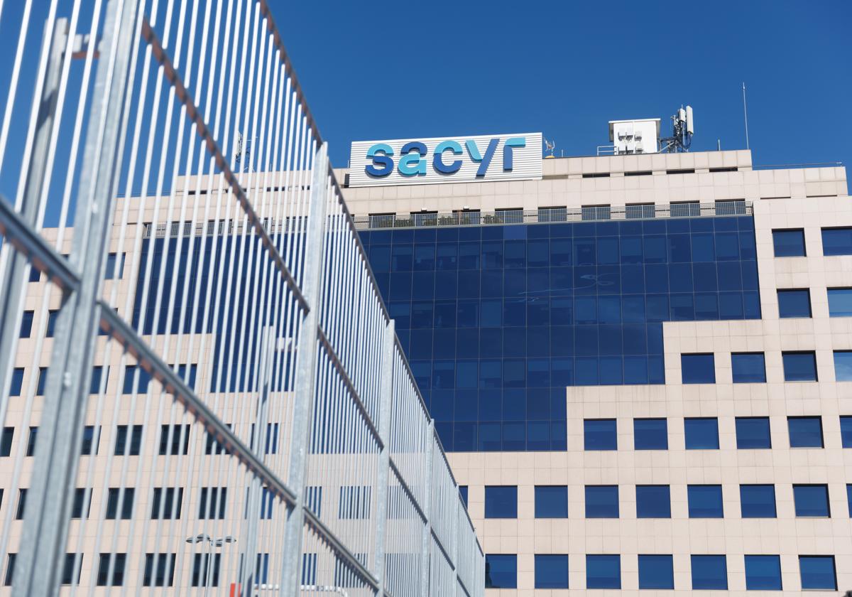 Fachada de la sede de Sacyr en Madrid en una imagen de archivo