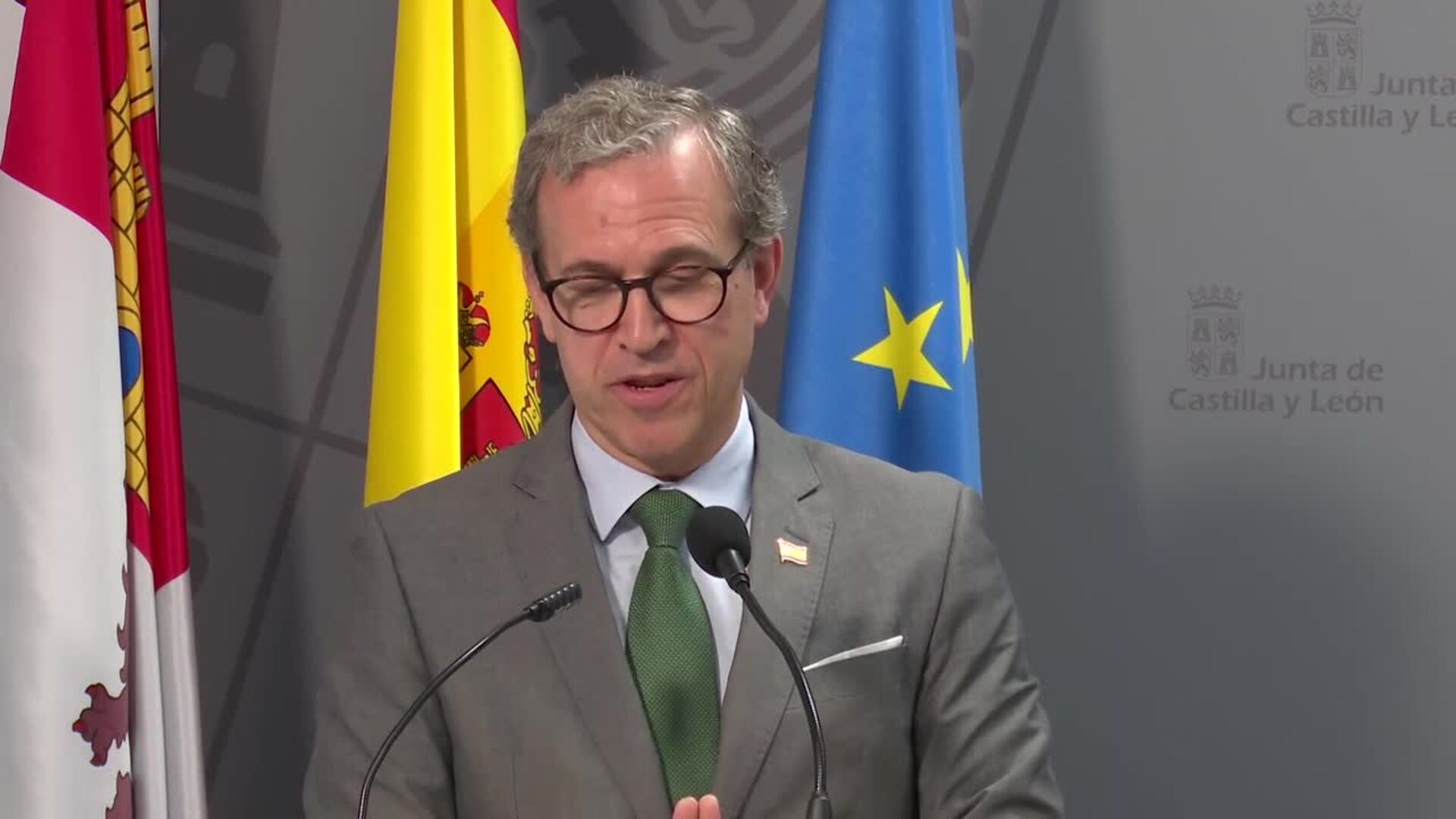 Veganzones habla de &quot;espejismo&quot; en los datos del paro y critica la reforma laboral