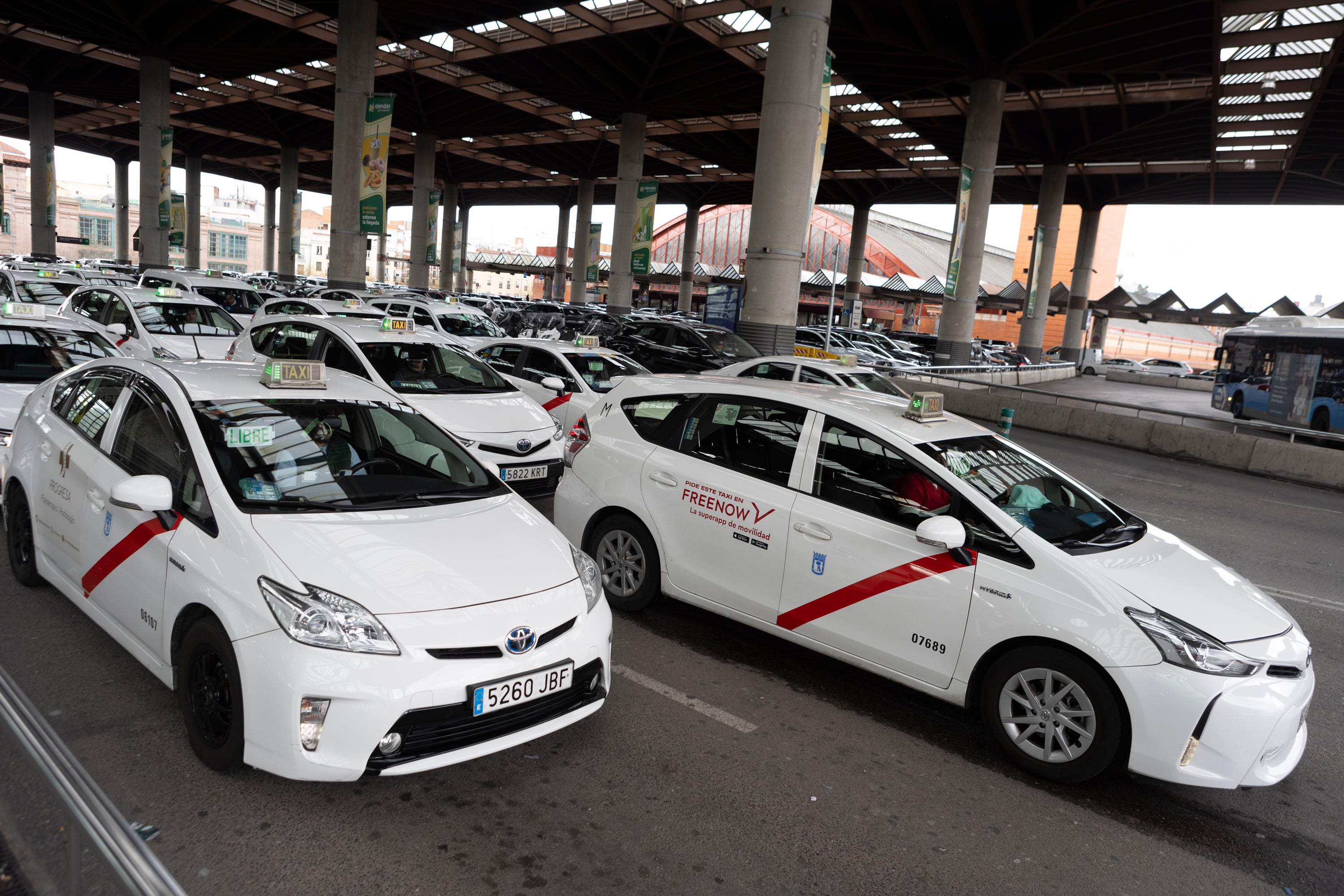 Lo que cobra un conductor de taxi en España