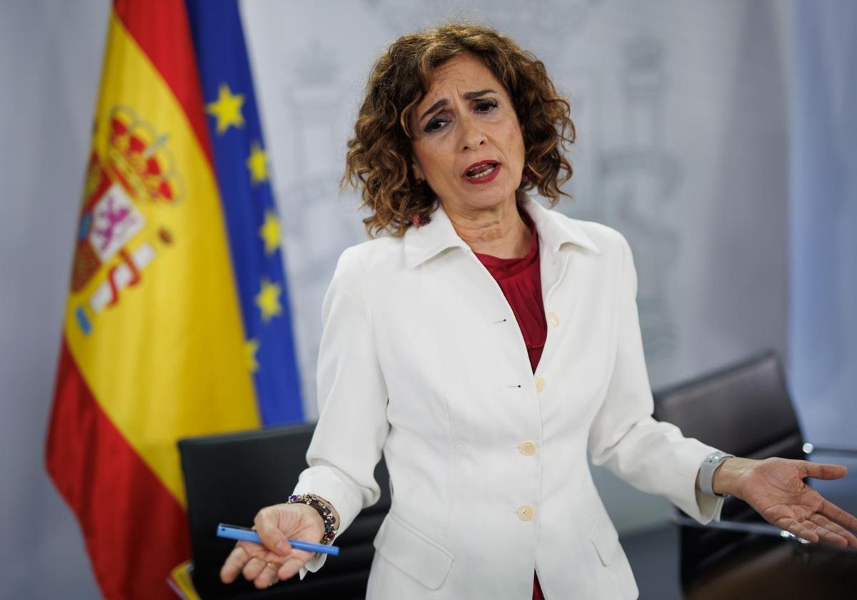 La vicepresidenta primera y ministra de Hacienda, María Jesús Montero