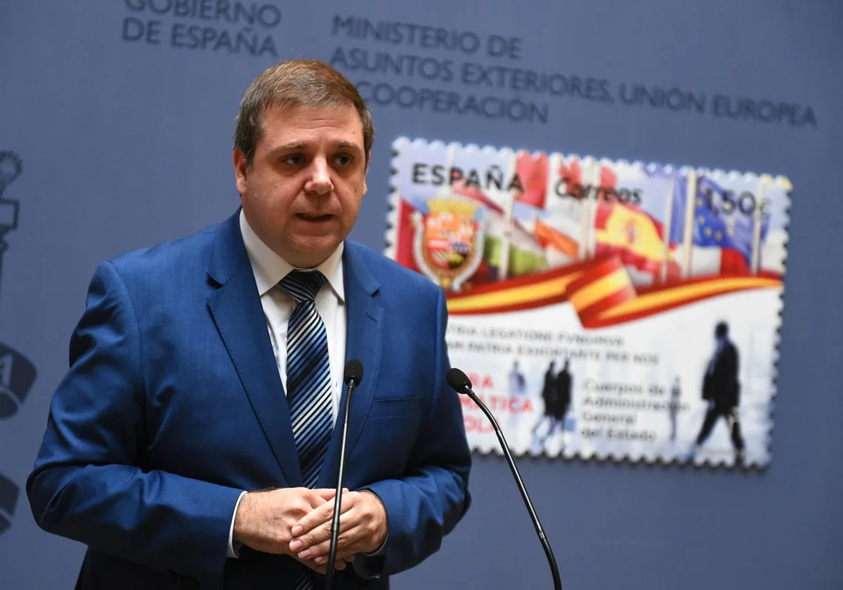 El expresidente de Correos, Juan Manuel Serrano