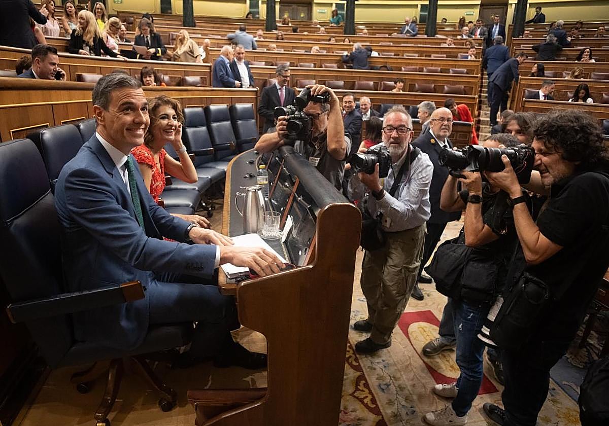 Sánchez vende inversiones de 2.300 millones en ayudas energéticas que ya estaban anunciadas