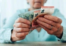 Cuándo se cobran las pensiones en julio: la fecha en Caixabank, Santander, ING y BBVA