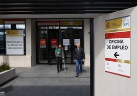 La creación de empleo pierde fuelle en una temporada turística récord