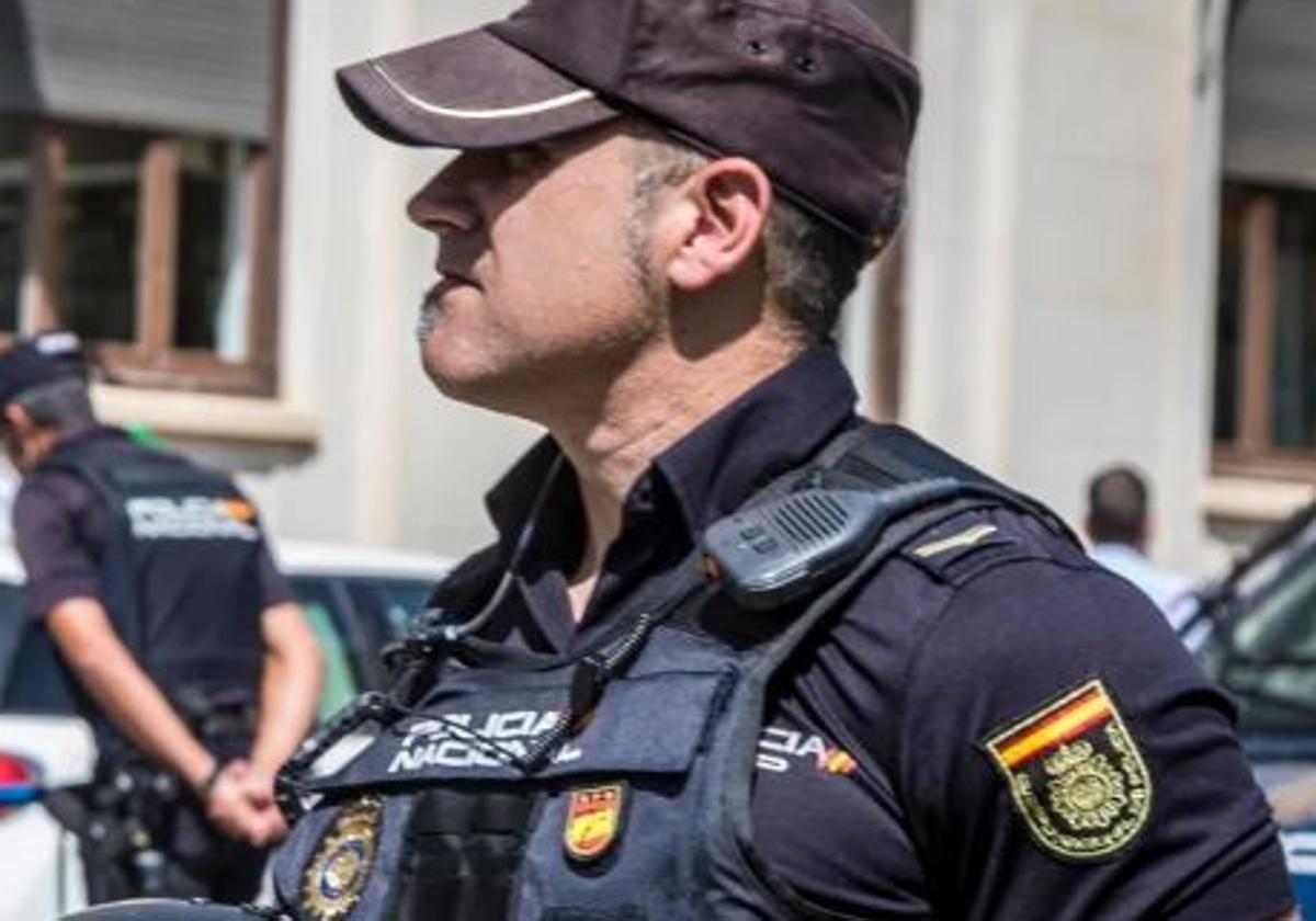 Cuánto dinero cobra un Policía Nacional en España: sueldo según categoría y complementos