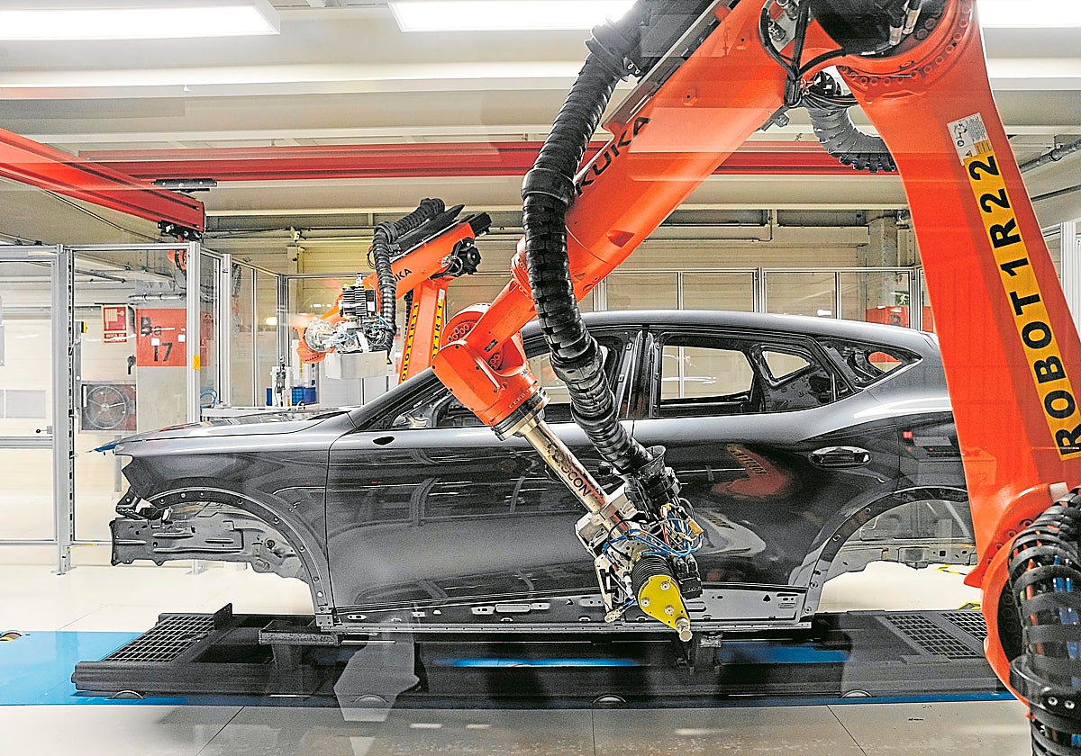 La robotización está especialmente avanzada en sectores como la automoción