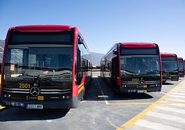 Casi 100.000 conductores de autobús amenazan este lunes con colapsar el tráfico en las principales capitales españolas