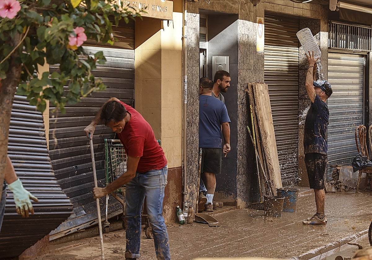 Calle afectada por la DANA