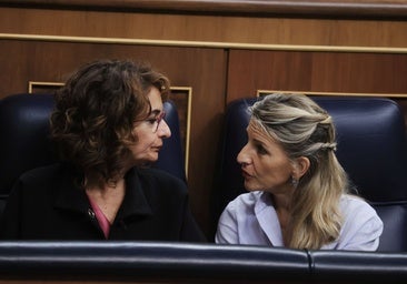 PSOE y Sumar pactan un 21% de IVA para los pisos turísticos, un impuesto al lujo y acabar 'de facto' con las socimis
