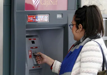 El cambio en las transferencias bancarias que llega a España a partir de hoy y afectará a tu bolsillo