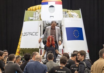 La Comisión Europea firma el acuerdo con Hispasat, Eutelsat y SES para el desarrollo de satélites europeos
