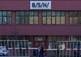 El fabricante de electrodomésticos BSH anuncia el cierre de su fábrica en Navarra con más de 660 trabajadores