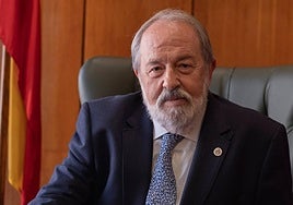 «La desburocratización del sistema médico debe hacerse cuanto antes»