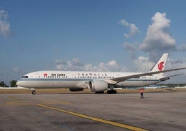 Las aerolíneas chinas se lanzan a la conquista de Barajas y lo quieren convertir en su puerta a Latinoamérica