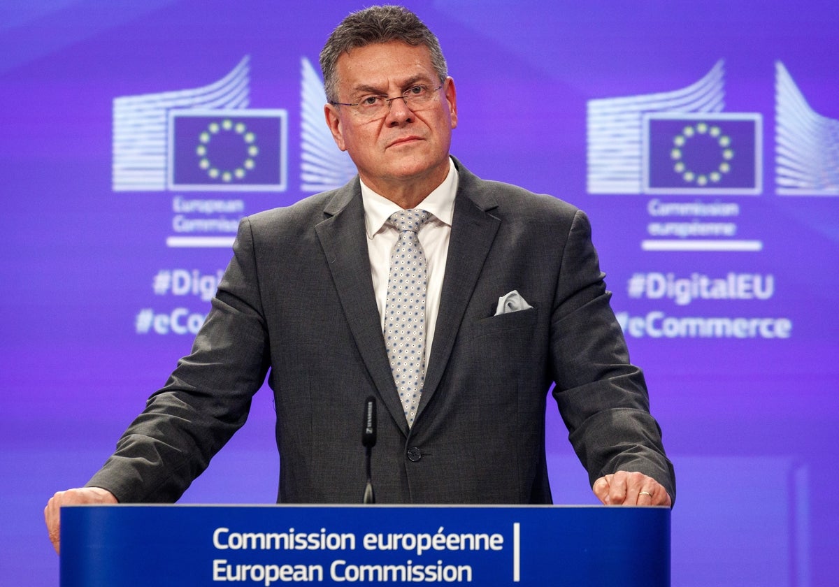 El Comisario europeo de Comercio, Maros Sefcovic, durante la presentación del paquete