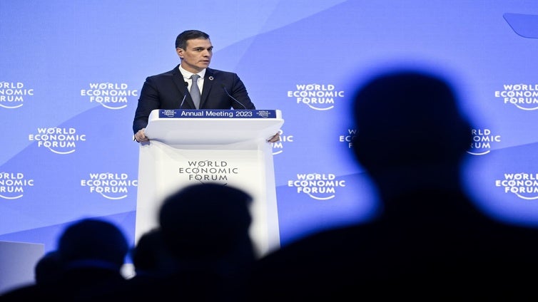 La quita del Gobierno fracasa en el intento de abrir las puertas de los mercados a las autonomías: «Reflejaremos los niveles de deuda actuales»