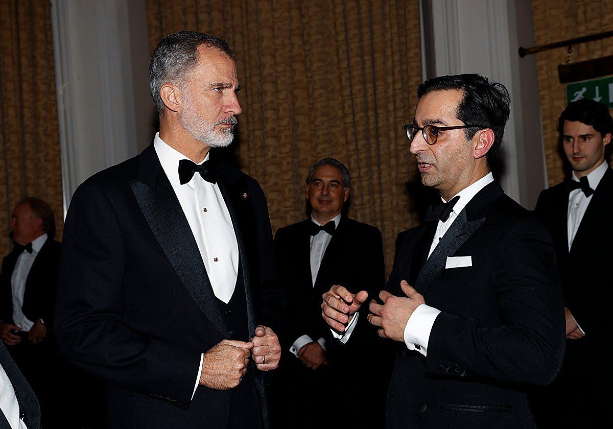 Eduardo Barrachina con su majestad el rey