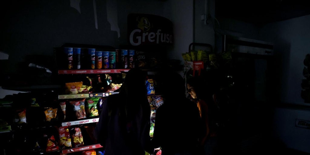 Colmados, mataderos, granjas... La alimentación espera pérdidas millonarias