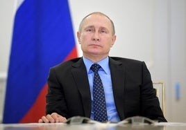 Bruselas prohibirá los contratos de gas al contado con Rusia en 2025 para desligarse totalmente en 2027