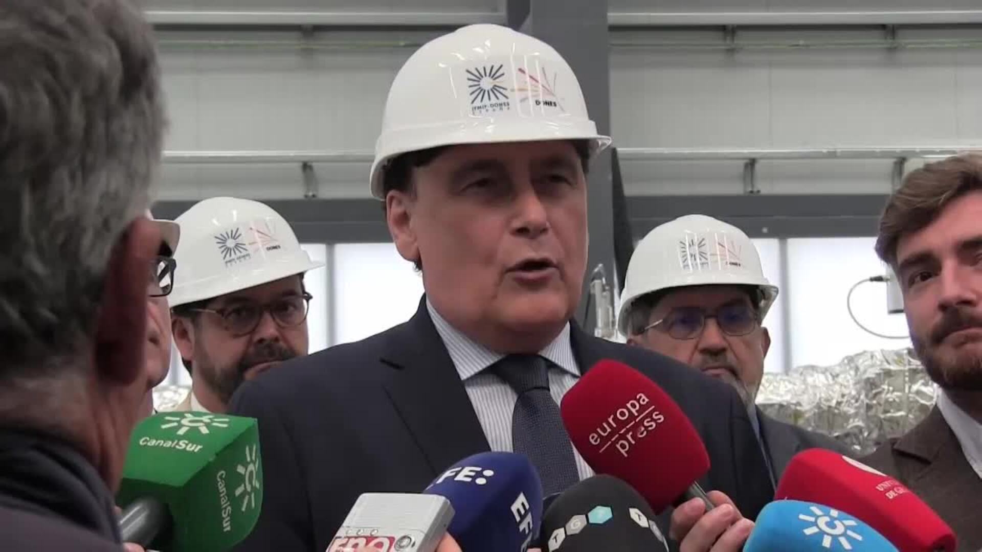 El centro investigador UGR-Dones opera ya para complementar al acelerador de partículas