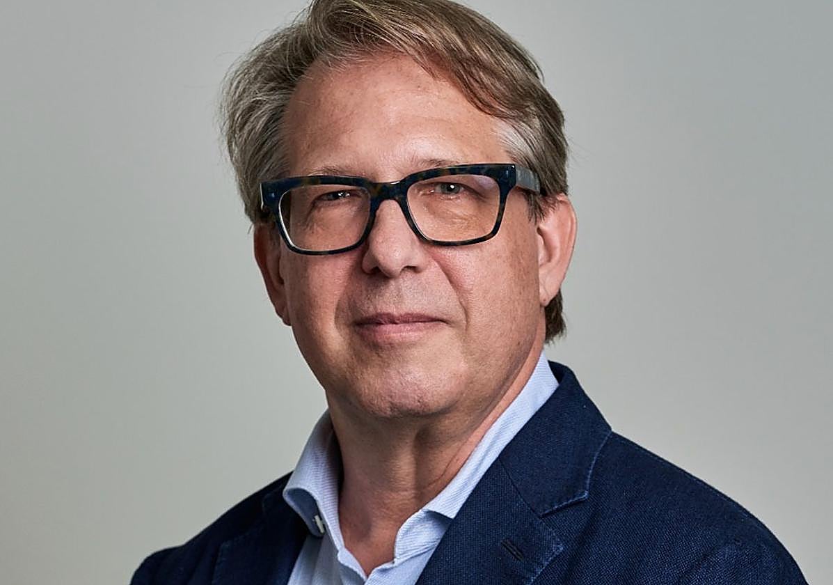 Benjamin J. Babcock, expresidente del consejo de administración de Dia.