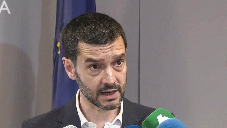 La Organización Europea de Consumidores denuncia a Ryanair, Vueling y otras 'low cost' por cobrar el equipaje de mano