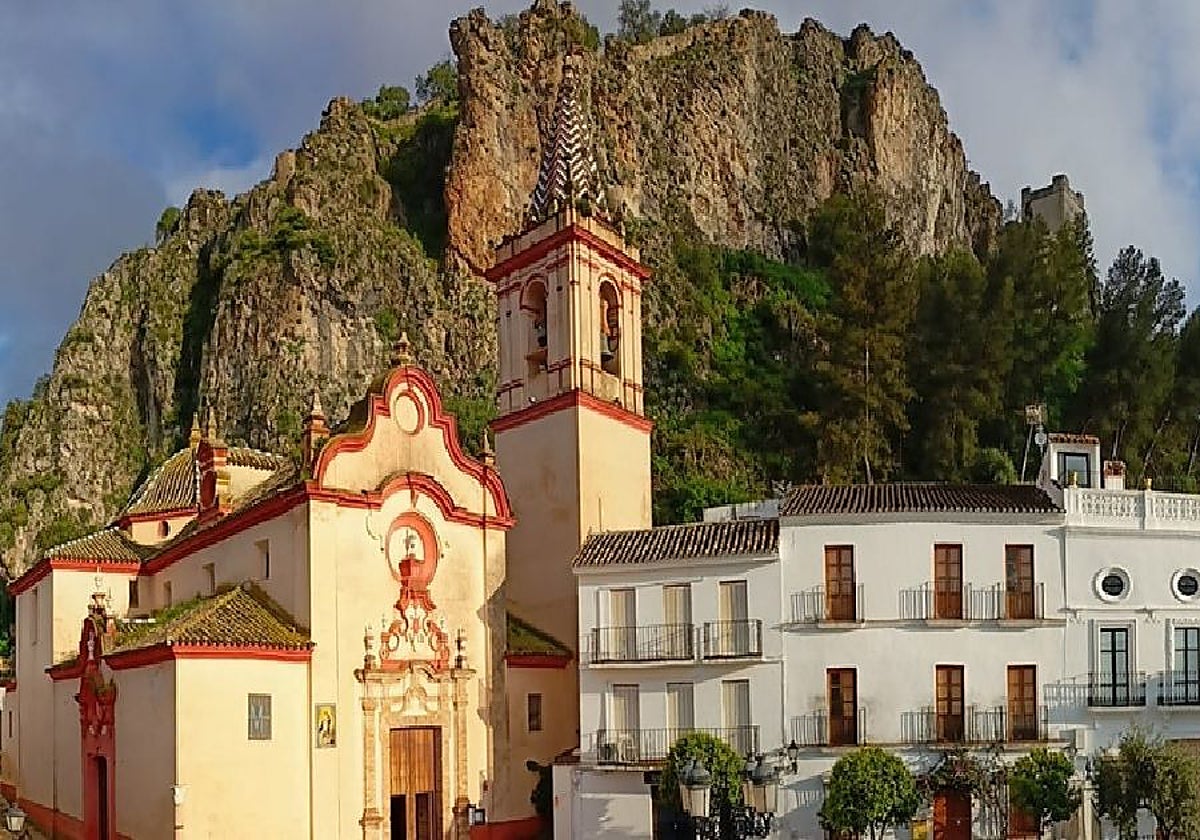 Imagen del pueblo de Zahara de la Sierra