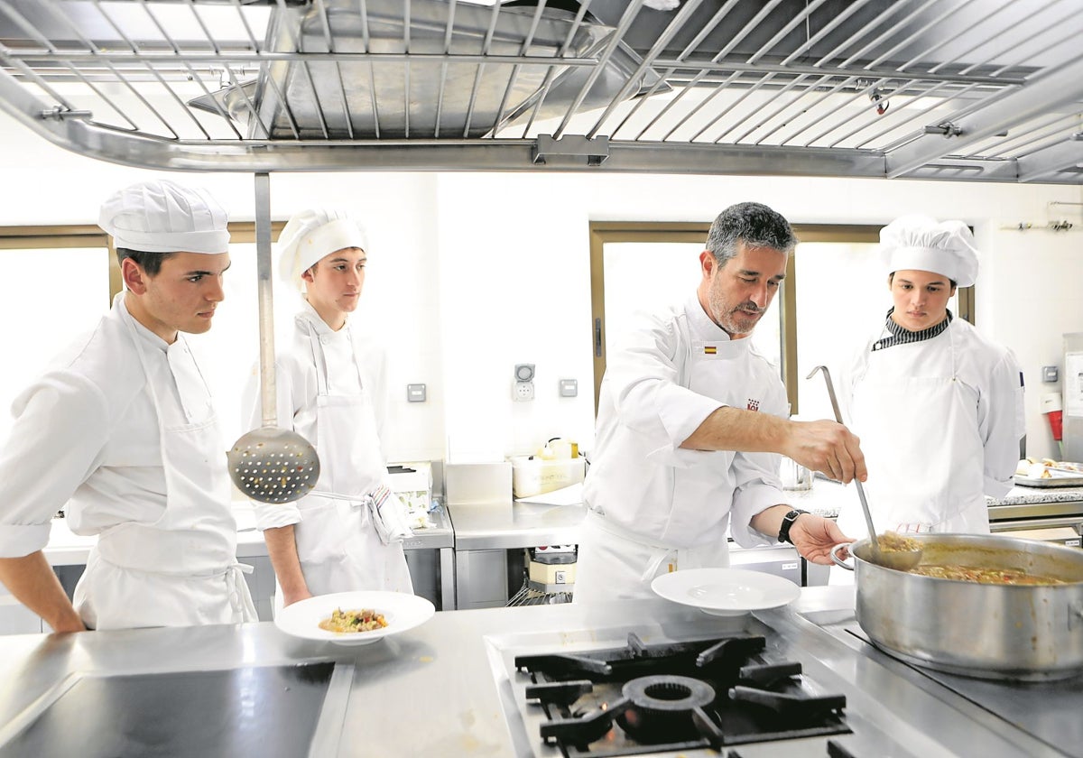 Sesión de aprendizaje en el Hotel Escuela de la Comunidad de Madrid