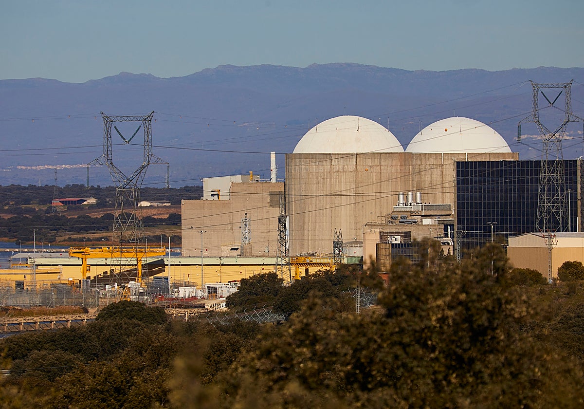 Una imagen de la central nuclear de Almaraz