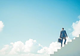 Un impulso para seguir subiendo peldaños a partir de los 50 años