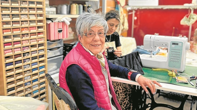 Dioni Serna es la fundadora de Máquinas de Coser Dioni, que echó a rodar en 1982 en Palencia y que, gracias a su desembarco digital, exporta a todo el mundo