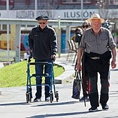 Los jubilados cobrarán 1.505,9 euros de media en junio, casi 3.000 con la extra