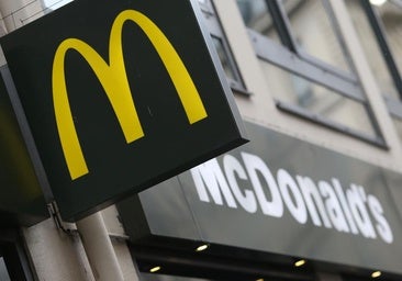 Mcdonald's busca más de 6.500 trabajadores para este verano en España: no hace falta tener estudios