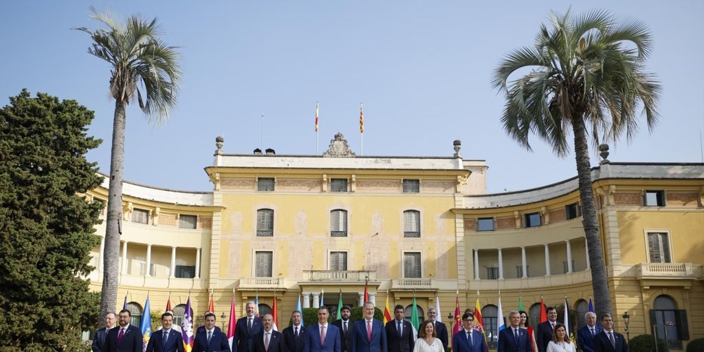 Fedea desvela que quince comunidades autónomas tienen déficit estructural, lejos de las cinco del dato oficial