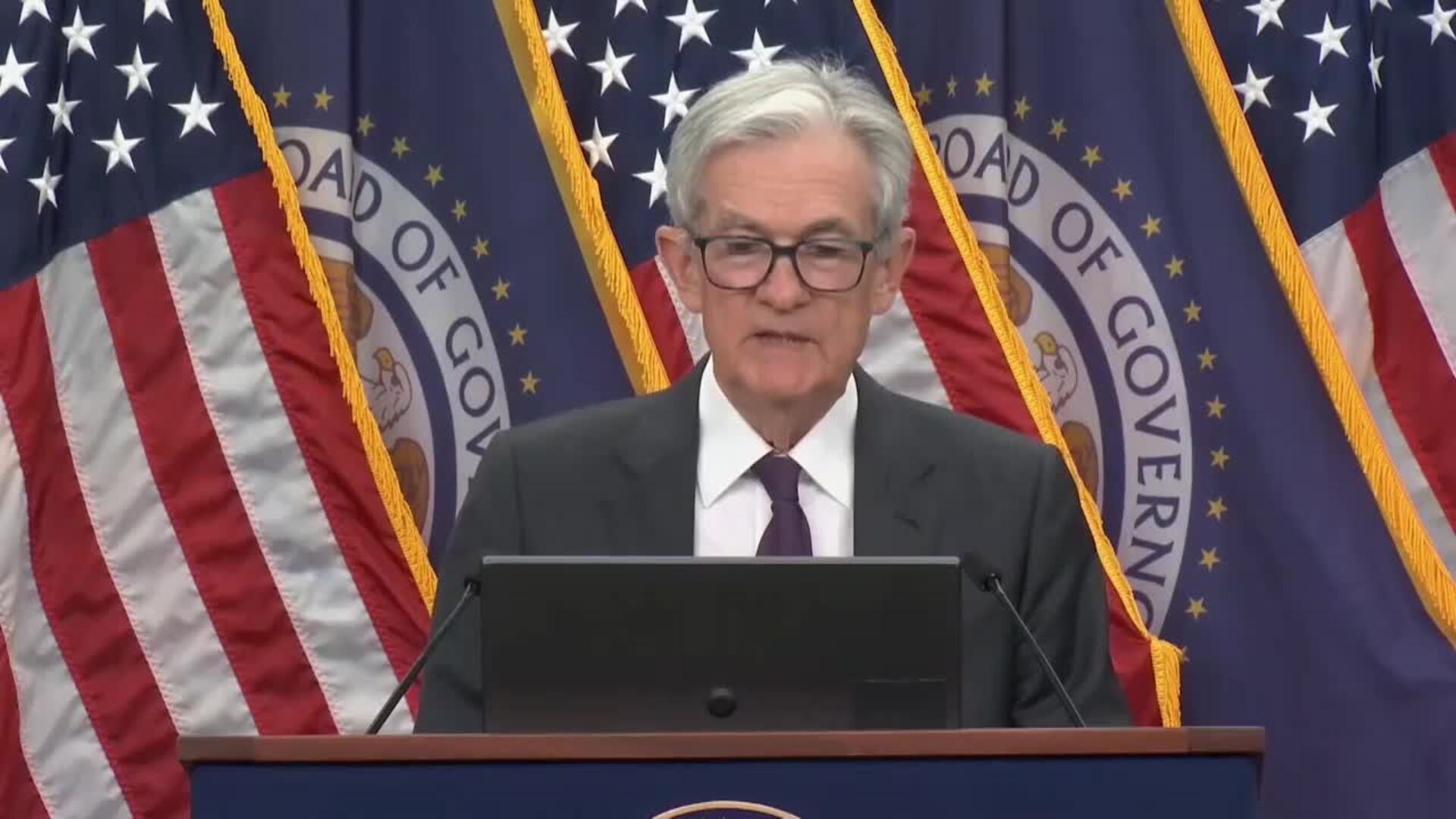 La Fed resiste a la presión y deja los tipos sin cambios en su rango ...
